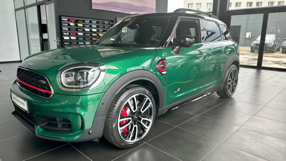 MINI JOHN COOPER WORKS ALL4 COUNTRYMAN